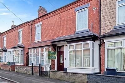 2 Bedroom Mid-Terraced Family Home for Sale in Smethwick, Birmingham