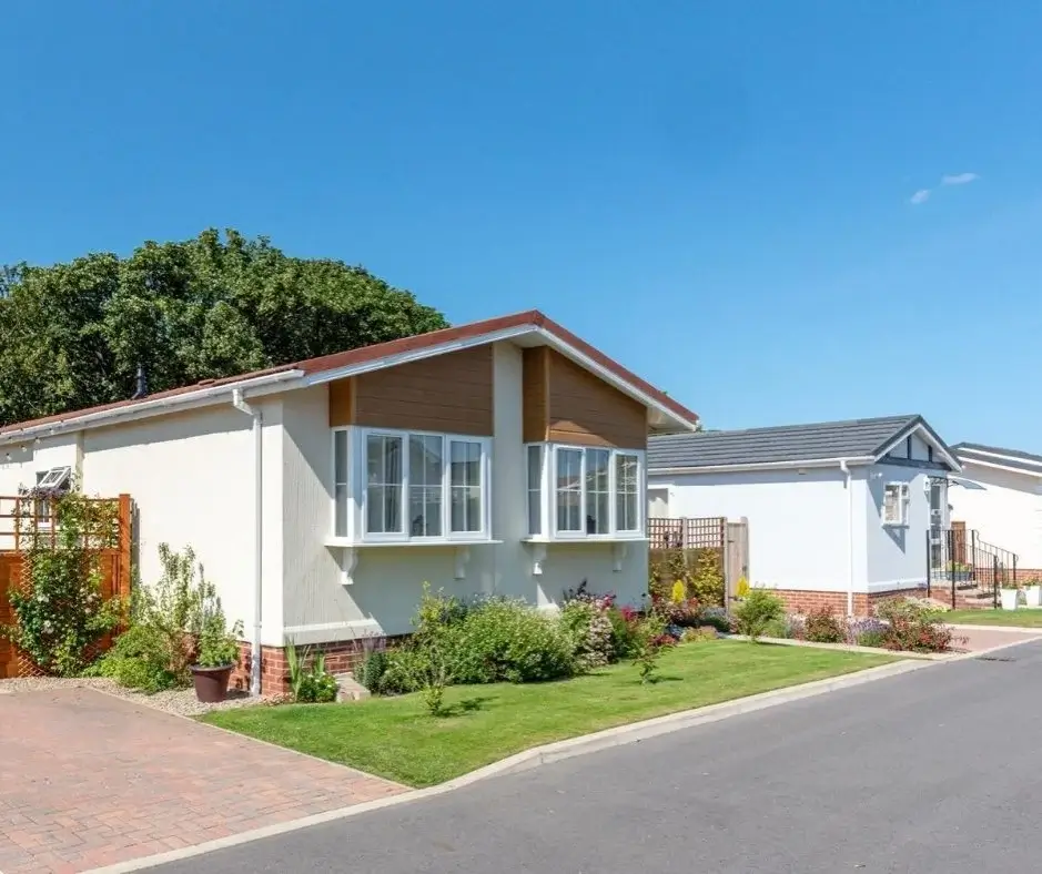 2 Bedroom Park Home for Sale in Lincolnshire
