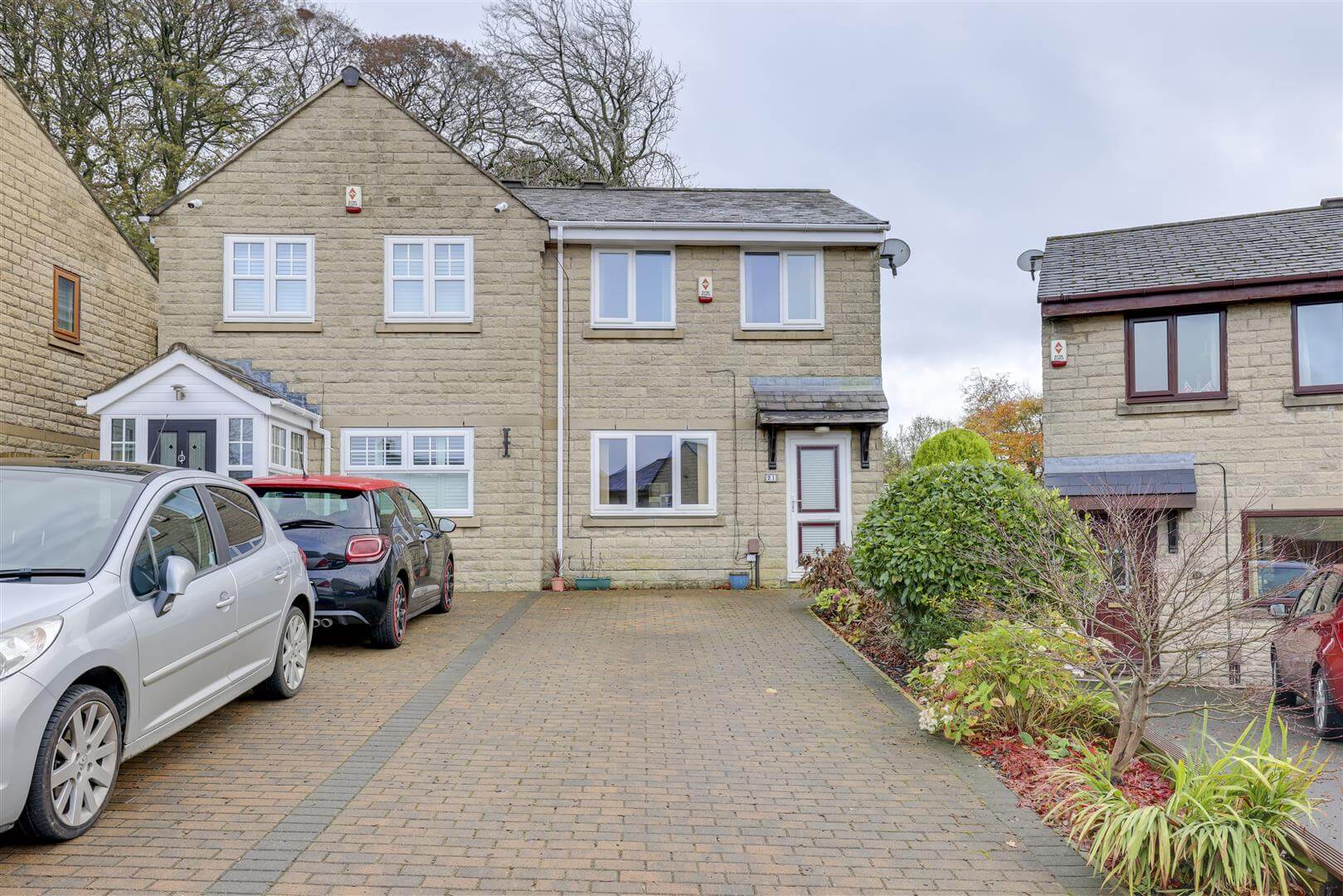 3 Bedroom House for Sale in Hawthorne Meadows, Rossendale