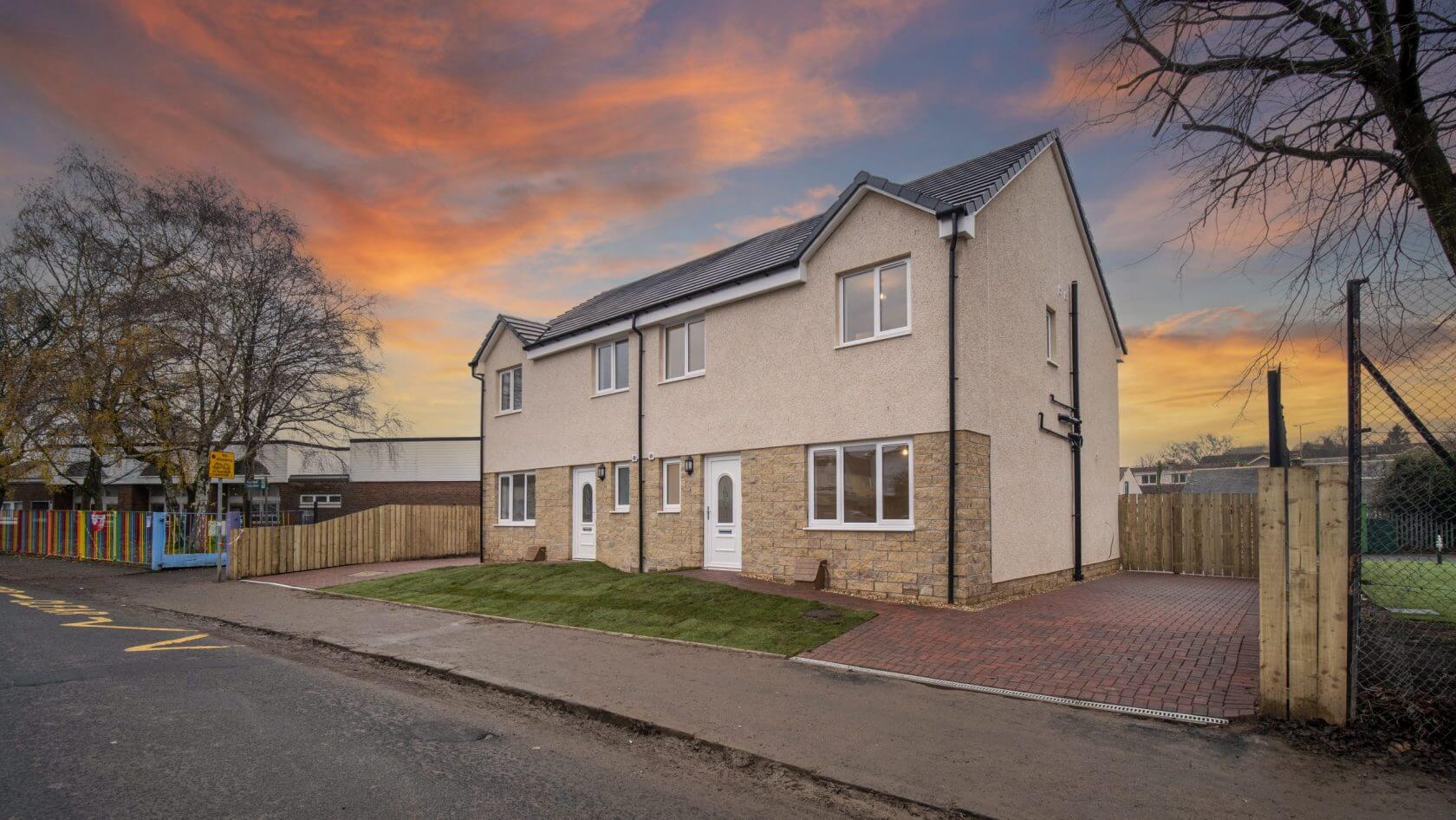 4 Bedroom House for Sale in Knightswood