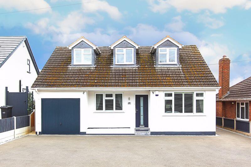 4 Bedroom House for Sale in Sandyfields Road, Sedgley