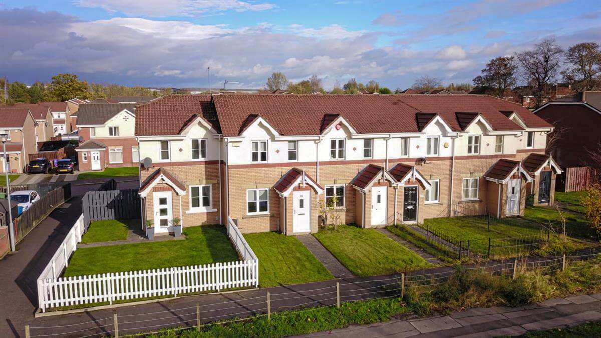 2 Bedroom House for Sale in Baillieston, Glasgow