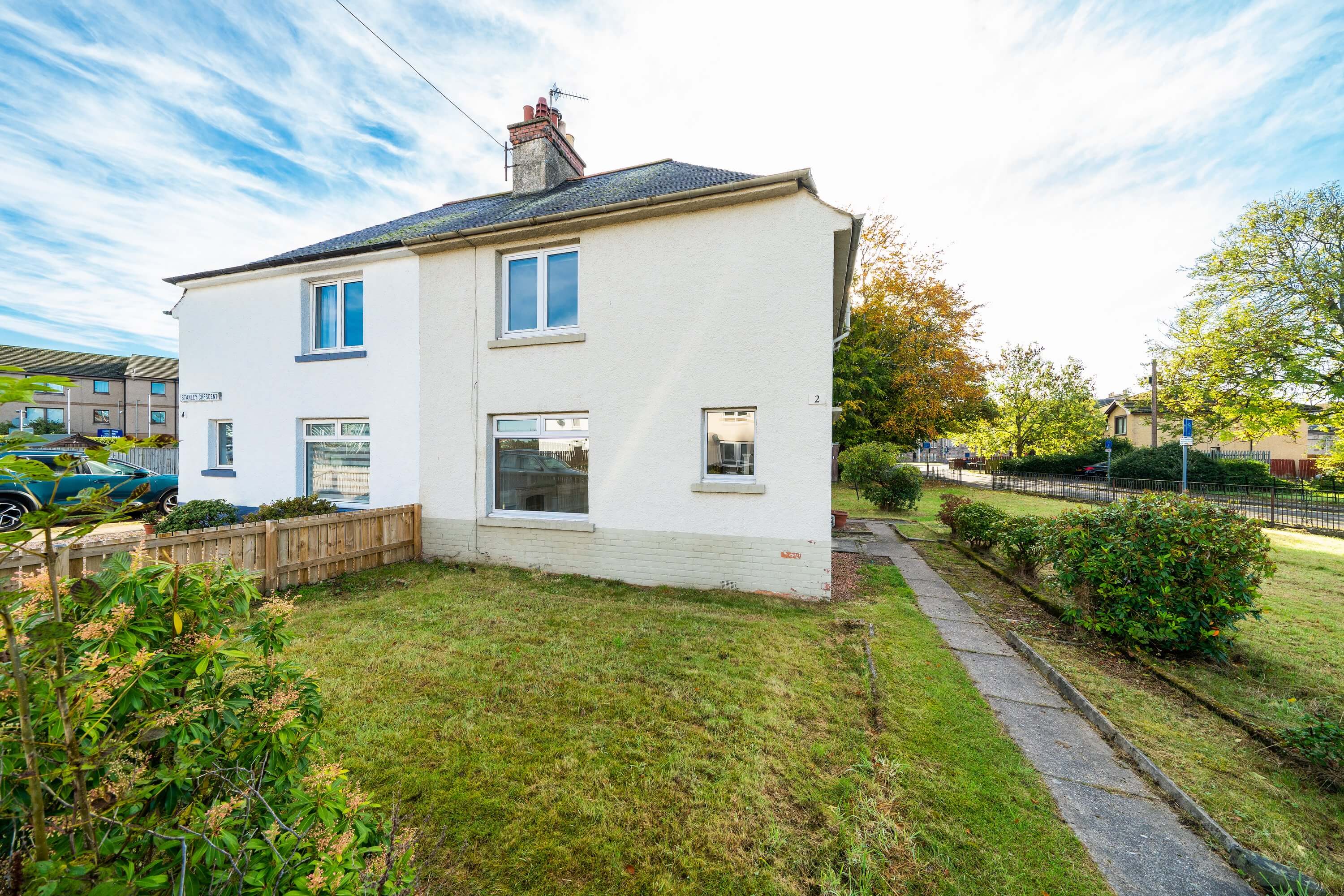 3 Bedroom House for Sale in Stanley Crescent, Perthshire