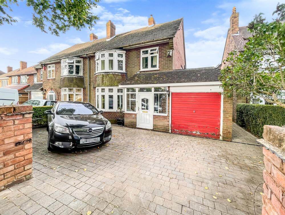 3 Bedroom House for Sale in The Ridgeway, Sedgley